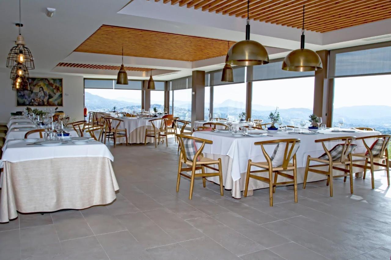 Hotel Tierras De Cebreros Kültér fotó
