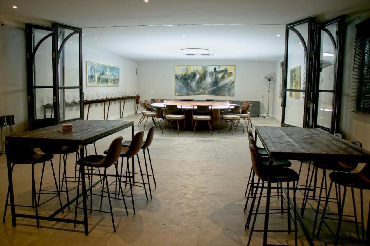 Hotel Tierras De Cebreros Kültér fotó